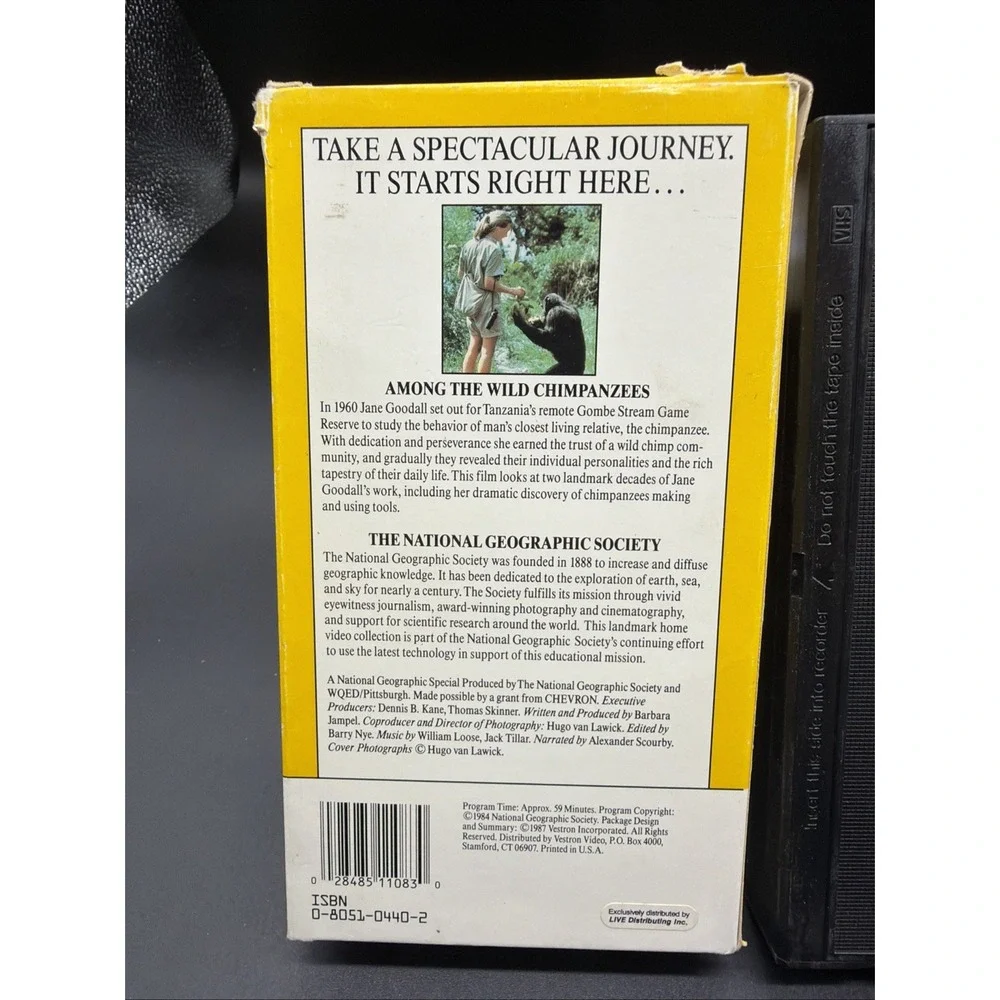 Collectors Edition National Geographic Among the Wild Chimpanzees VHS,1984‎